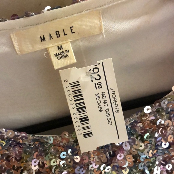 Sparkly Set - Picture 3 of 3